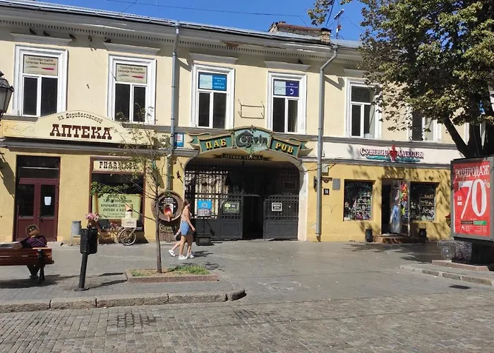 на дерибасовcкой 公寓 敖德萨